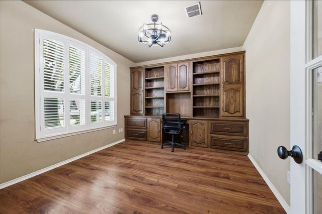 536 Forest Hill Drive, Coppell, TX 75019