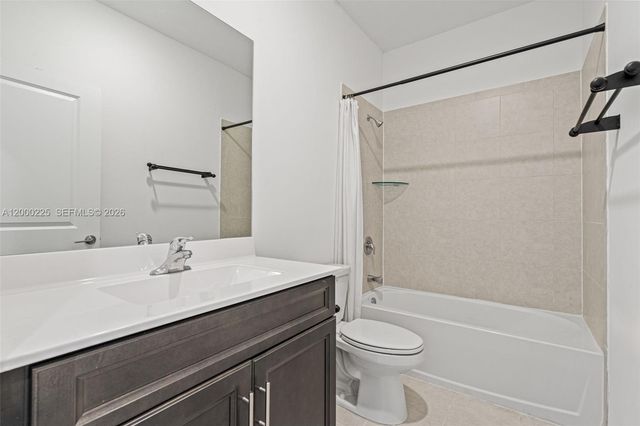 1100 SE 26 TER, Homestead, FL 33035