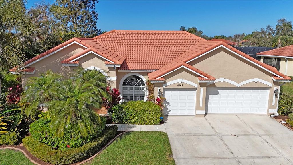4609 SWEETMEADOW CIRCLE, Sarasota, FL 34238