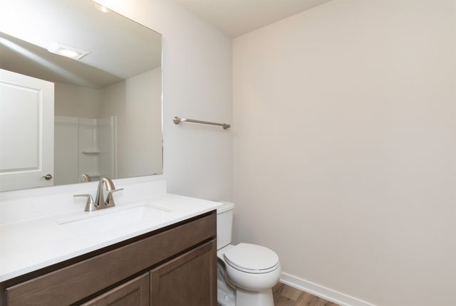 6411 NE 11th Court, Des Moines, IA 50313