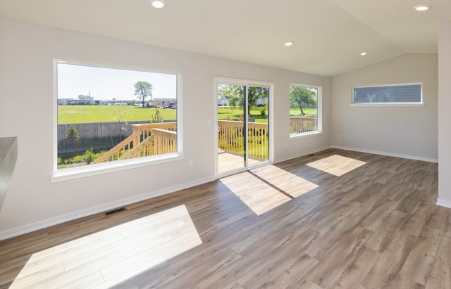6411 NE 11th Court, Des Moines, IA 50313