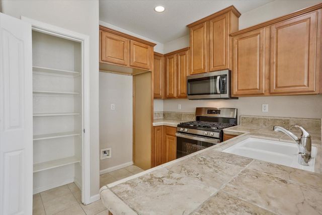 9068 Cortina Cir., Roseville, CA 95678