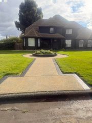 15 Madeira Ct, Oakley, CA 94561