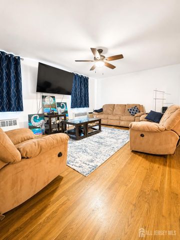 13 Wedgewood Drive 87, Verona, NJ 07044