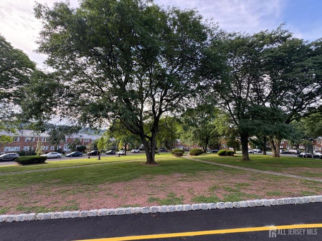 13 Wedgewood Drive 87, Verona, NJ 07044
