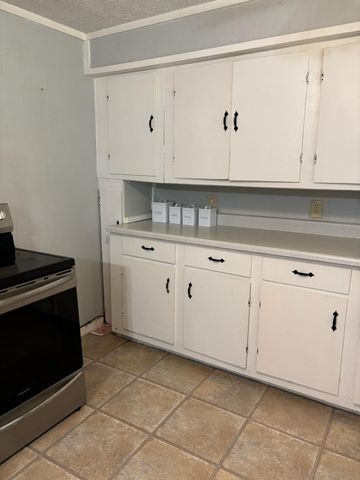 151 Laurel Whitley Road, Corbin, KY 40701