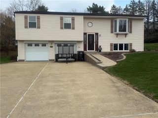 517 Chaparral Dr, Cranberry Twp, PA 16066