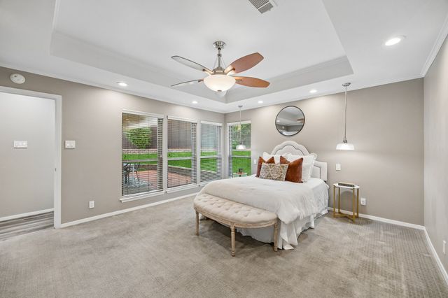 9060 Stone Creek Place, Dallas, TX 75243