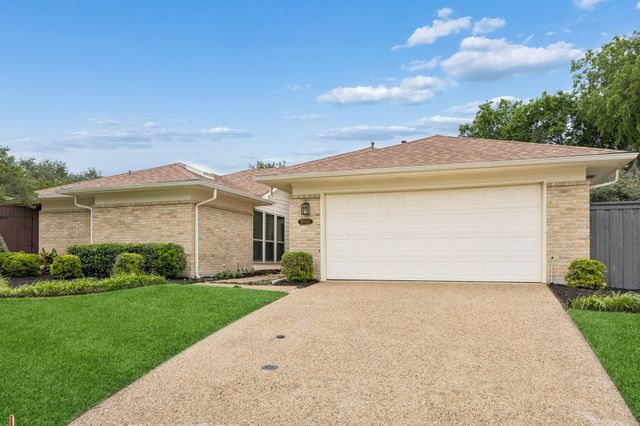 9060 Stone Creek Place, Dallas, TX 75243