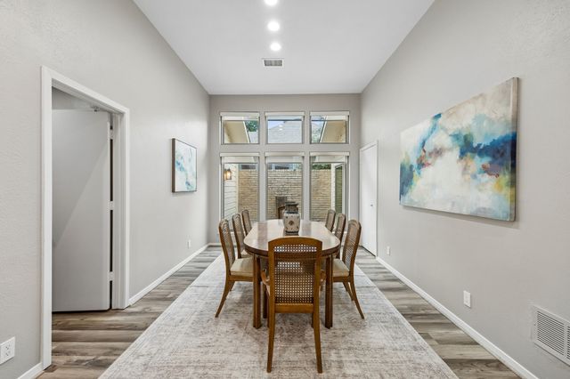 9060 Stone Creek Place, Dallas, TX 75243
