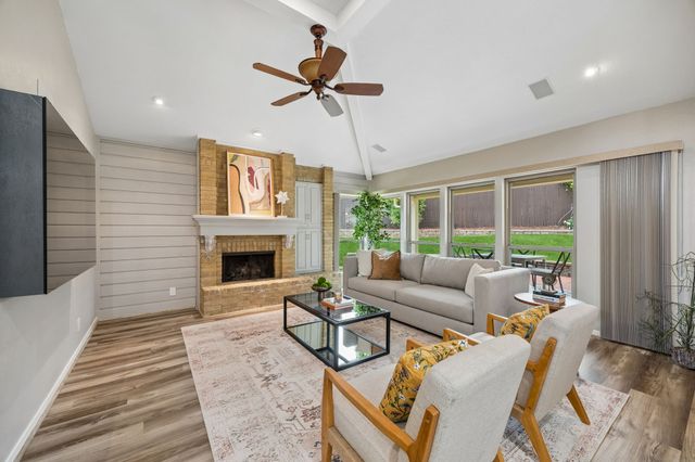 9060 Stone Creek Place, Dallas, TX 75243
