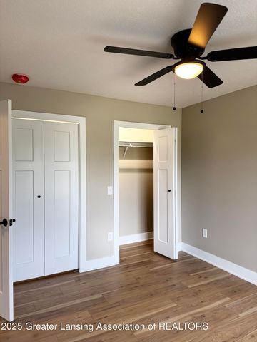 9135 Klein Farm, Grand Ledge, MI 48837