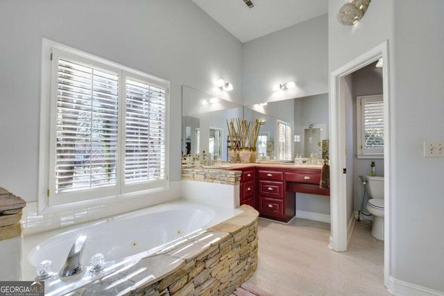 1001 Golf Estates Drive, Woodstock, GA 30189