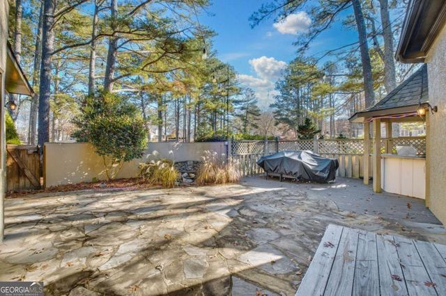 1001 Golf Estates Drive, Woodstock, GA 30189