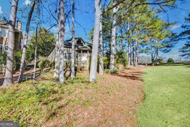 1001 Golf Estates Drive, Woodstock, GA 30189