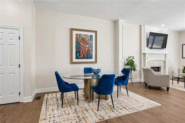 801 W 132nd Terrace, Kansas City, MO 64145