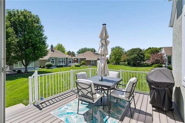 801 W 132nd Terrace, Kansas City, MO 64145
