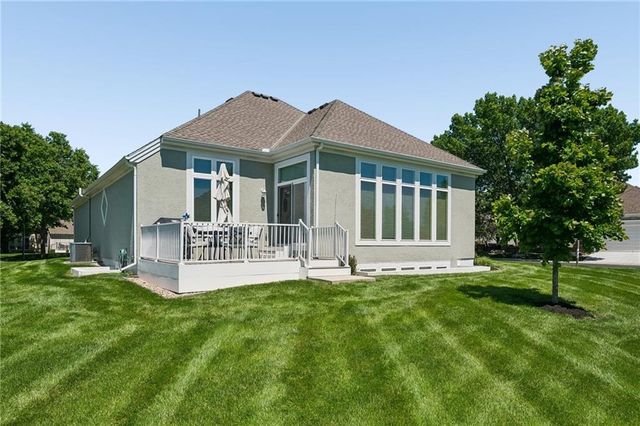 801 W 132nd Terrace, Kansas City, MO 64145