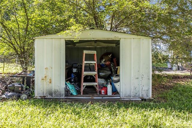 407 N 14th Street, Erwin, NC 28339