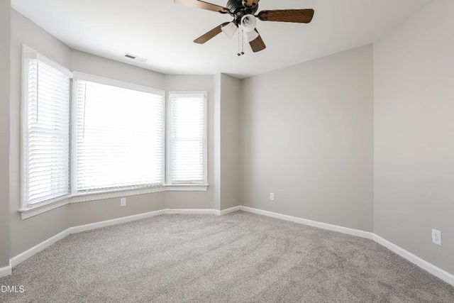 17 Edinburgh, Clayton, NC 27527