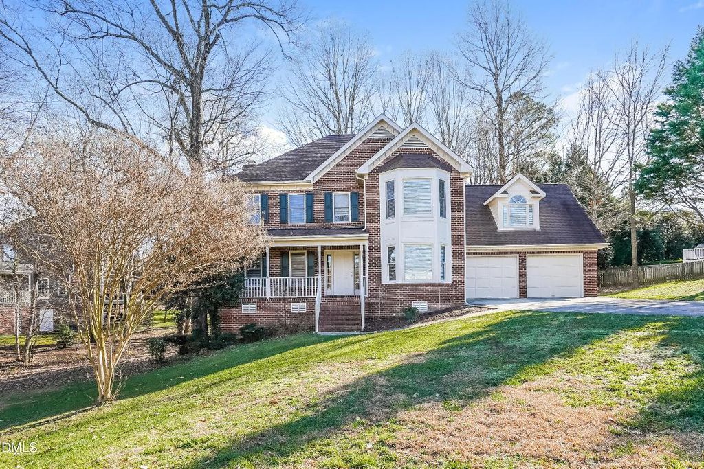17 Edinburgh, Clayton, NC 27527