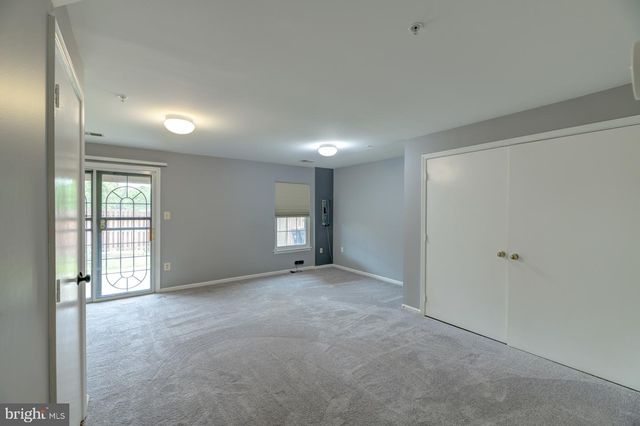 6942 MALACHITE PL, Capitol Heights, MD 20743