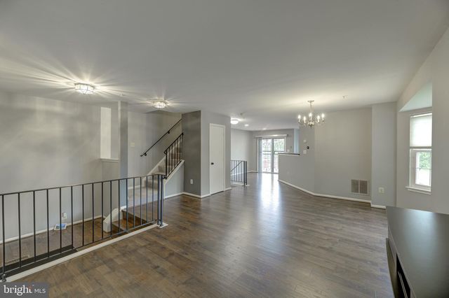 6942 MALACHITE PL, Capitol Heights, MD 20743