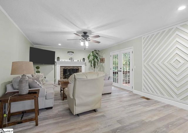 102 Greenapple Way, Simpsonville, SC 29681