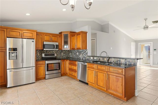 1209 NW 19th ST, Cape Coral, FL 33993