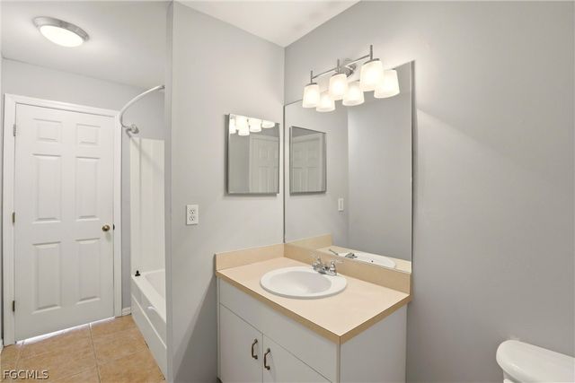 1209 NW 19th ST, Cape Coral, FL 33993