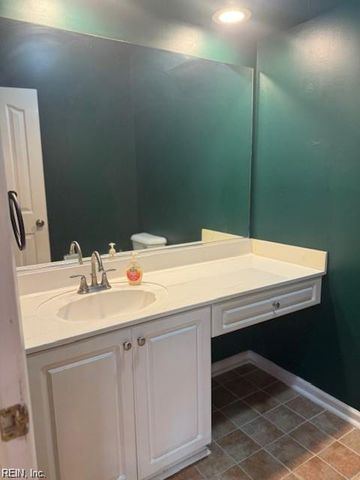 1528 Tallwood CIR, Chesapeake, VA 23320