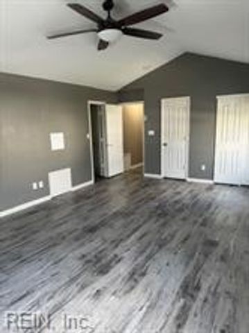 1528 Tallwood CIR, Chesapeake, VA 23320