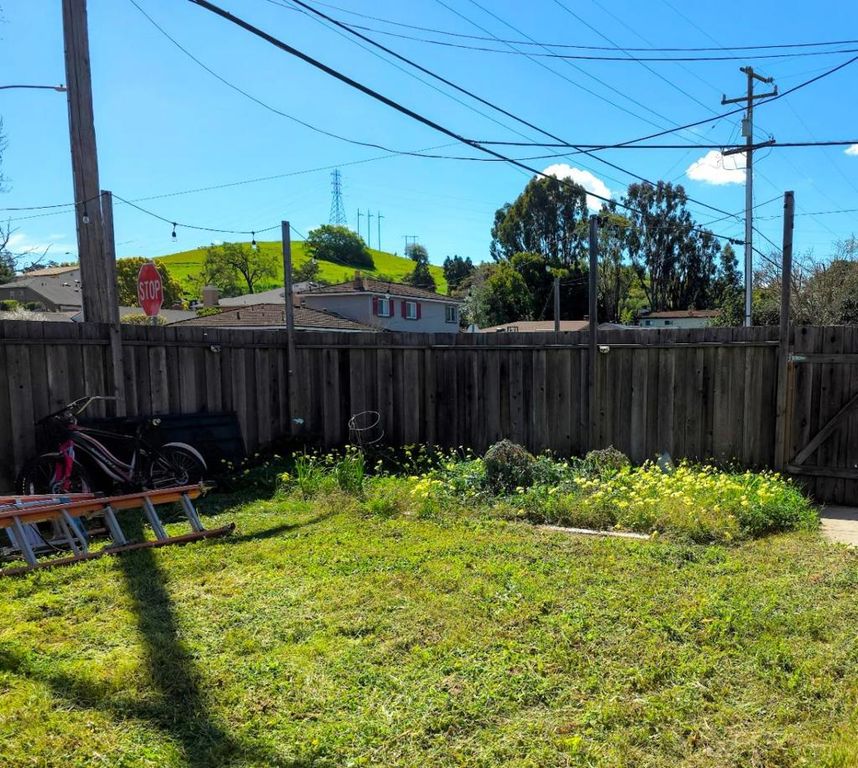 Image 17 of property listing at 16710 Del Monte Avenue, Morgan Hill, CA 95037