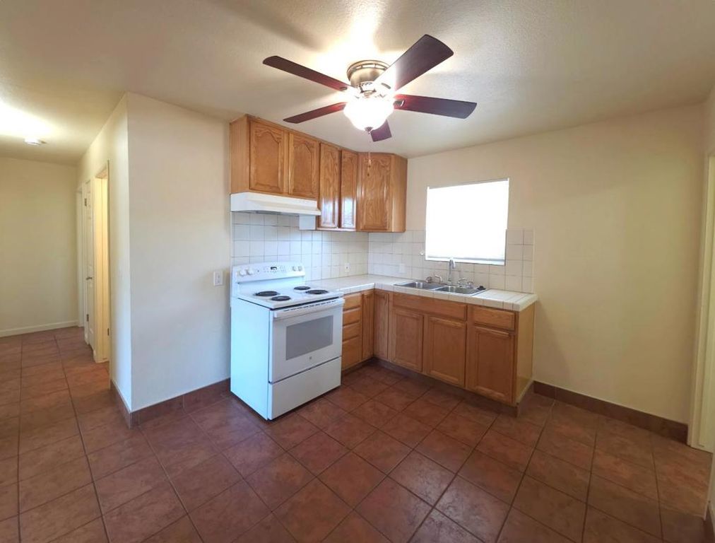 Image 22 of property listing at 16710 Del Monte Avenue, Morgan Hill, CA 95037