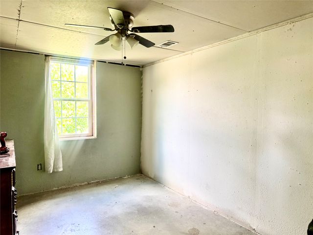 2377 FM 36 N, Farmersville, TX 75442