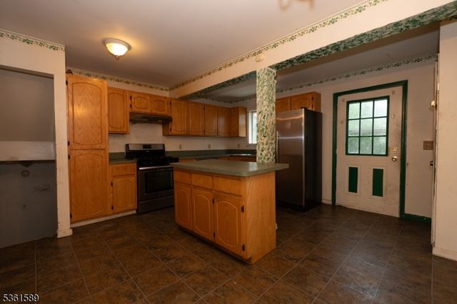 328 Ralph St, Franklin Twp., NJ 08873