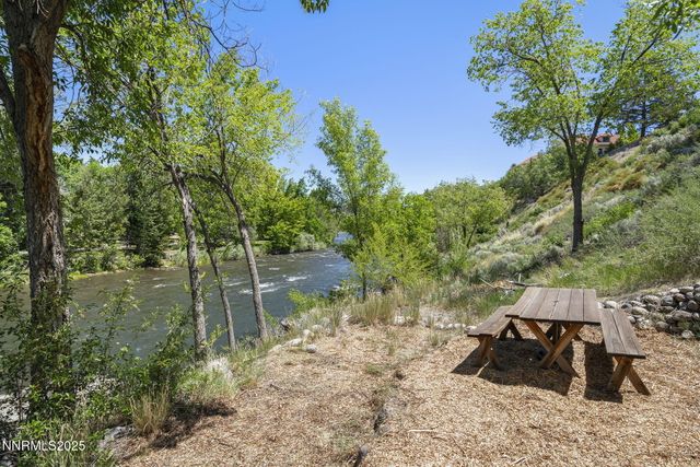 745 California Avenue, Reno, NV 89509