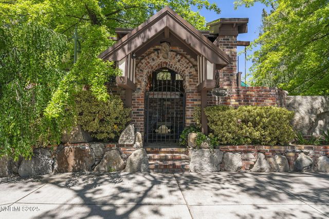 745 California Avenue, Reno, NV 89509