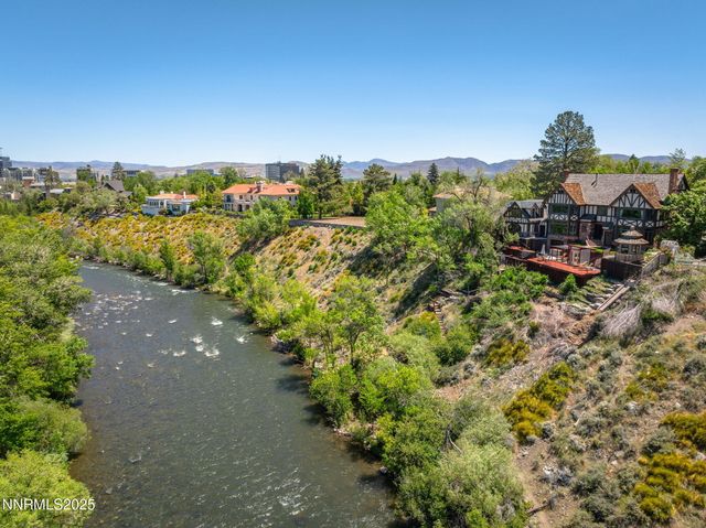 745 California Avenue, Reno, NV 89509