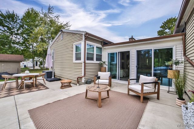 5500 East River Road, Grand Island, NY 14072