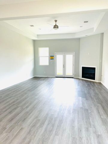 1749 Cindy Lane, Conroe, TX 77304