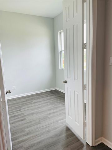 1749 Cindy Lane, Conroe, TX 77304