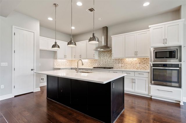 5009 Mandevilla DR, Austin, TX 78739