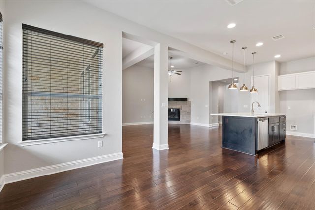 5009 Mandevilla DR, Austin, TX 78739
