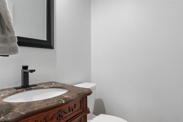 1612 Daywood Lane, Irving, TX 75061