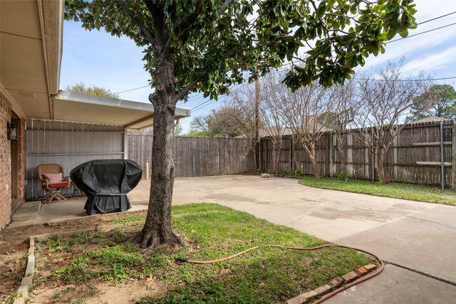 1612 Daywood Lane, Irving, TX 75061