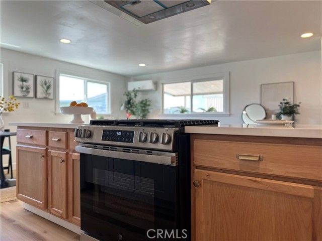 225 N Akers Road 308, Visalia, CA 93291