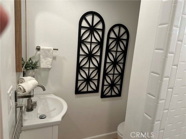 225 N Akers Road 308, Visalia, CA 93291