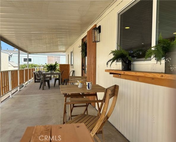 225 N Akers Road 308, Visalia, CA 93291