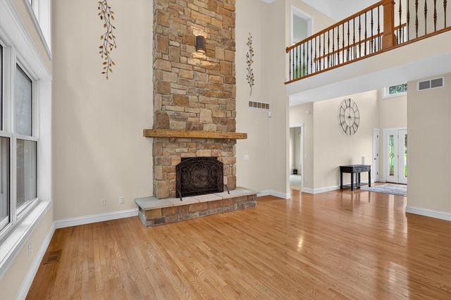 5284 Tillman Drive, Kalamazoo, MI 49009